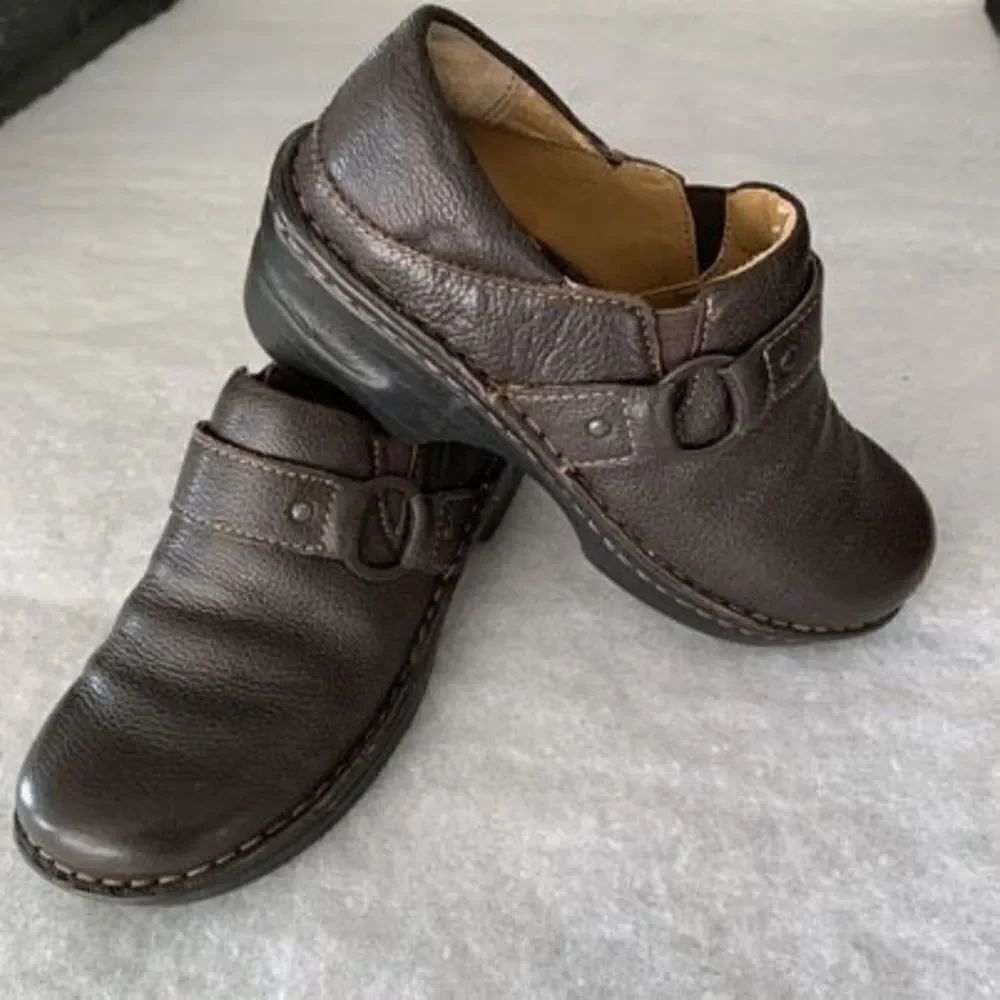 Cabela’s Sandhills Collection Size 6 1/2 M Brown Leather Slip On Shoes